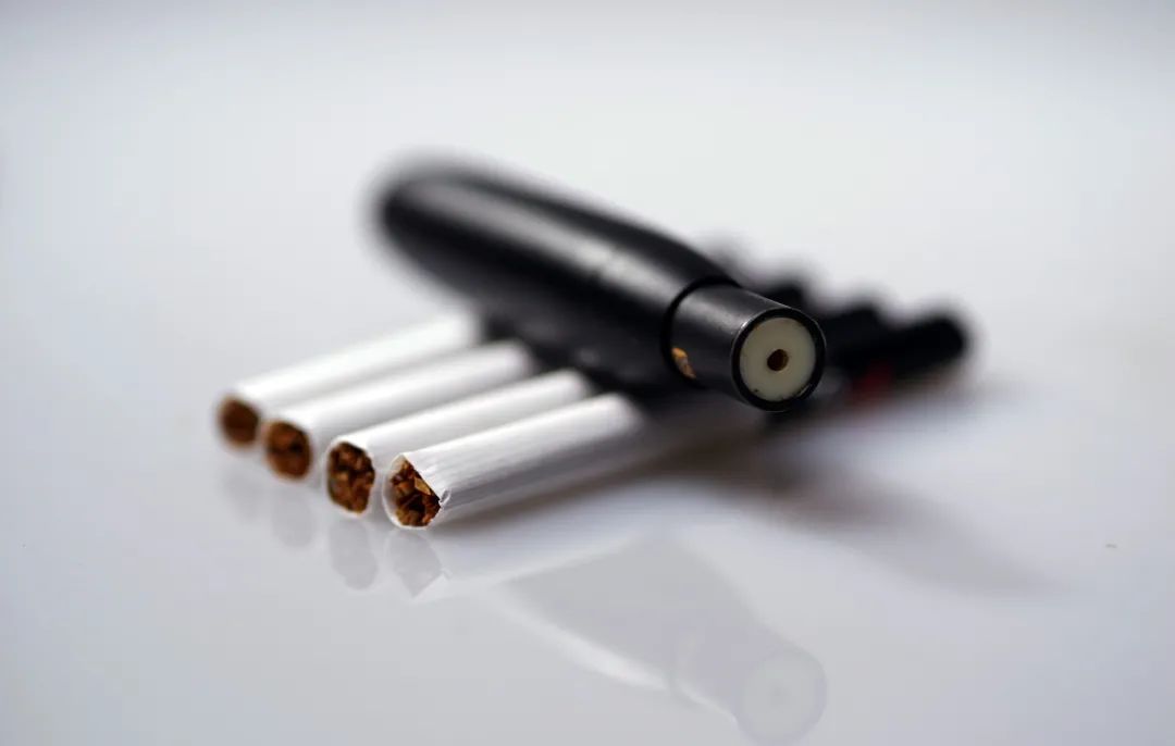 央广网：电子烟正式纳入烟草体系监管，有利于龙头企业市占率提升