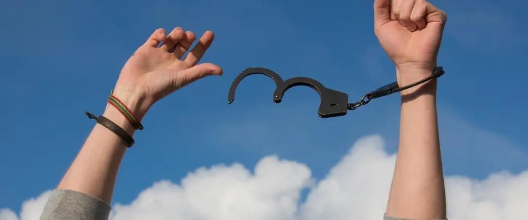 【枷锁】电子烟末尾淘汰赛正在加速，没有坦途
