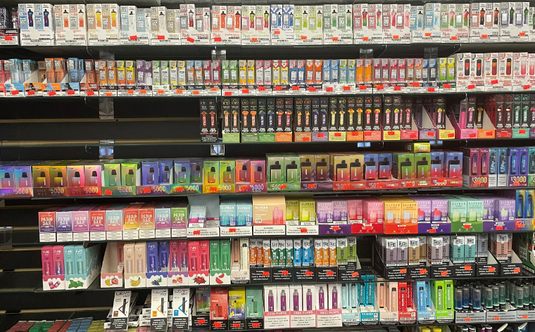 Problems and impacts of illegal e-cigarette products